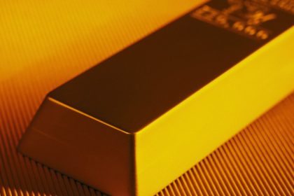 pretul aurului a atins un nou maxim istoric ce crestere consistenta ar fi adus investitia in acest metal in ultimul an 67eadb0b555c4