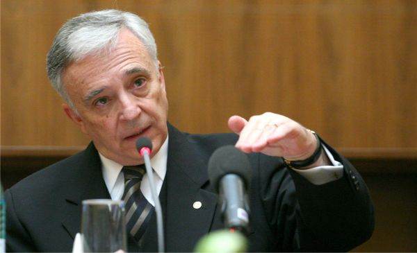 avertisment dur de la bnr sustenabilitatea datoriei publice risc major pentru economia nationala 684a6e3382abb