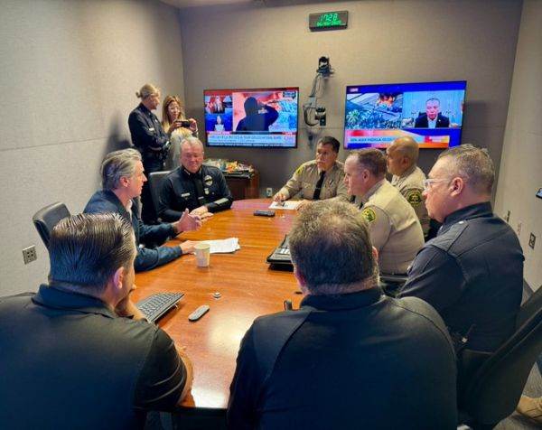 violente gestionate politic in california 684931cc31a7b