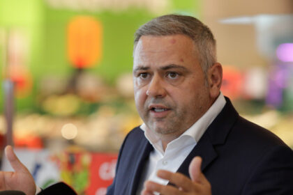 agricultorii romani care vor primi despagubiri din fonduri ue ministru au fost alocati 115 milioane de euro 68c19d38e2f13