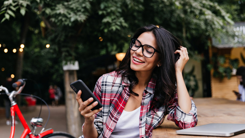 transforma cheltuielile in economii cu pluxee cashback aplicatia care iti creste puterea de cumparare prin shopping inteligent 68cc14ac2753e