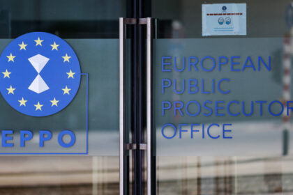 parchetul european trei persoane puse sub acuzare pentru frauda cu fonduri europene intr un caz de finantare a sistemelor de irigatii 691336da1223a