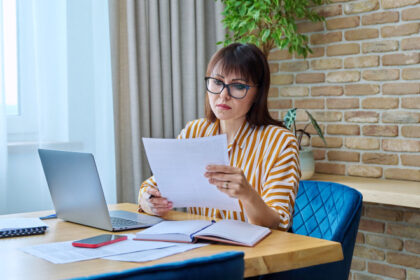 factura pentru veniturile din drepturi de autor dda cand se emite si cum se calculeaza contributiile in 2026 698b4bd8d953f