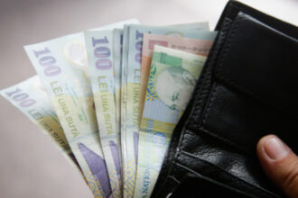 analiza majorarea salariului minim de la 1 iulie 2026 aduce bani in plus pentru angajati dar si costuri pentru firme ce spun specialistii 69f3bfa5644c2