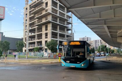 ciprian ciucu anunta achizitia a 100 de troleibuze 6a96ac86dc43d